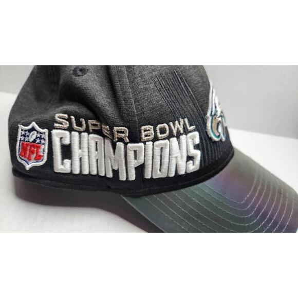Philadelphia Eagles New Era Super Bowl LII Champions Hat - Color Changing Brim - Picture 4 of 10